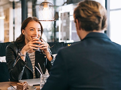 Hvornår skal du gå eksklusivt, når du er online dating